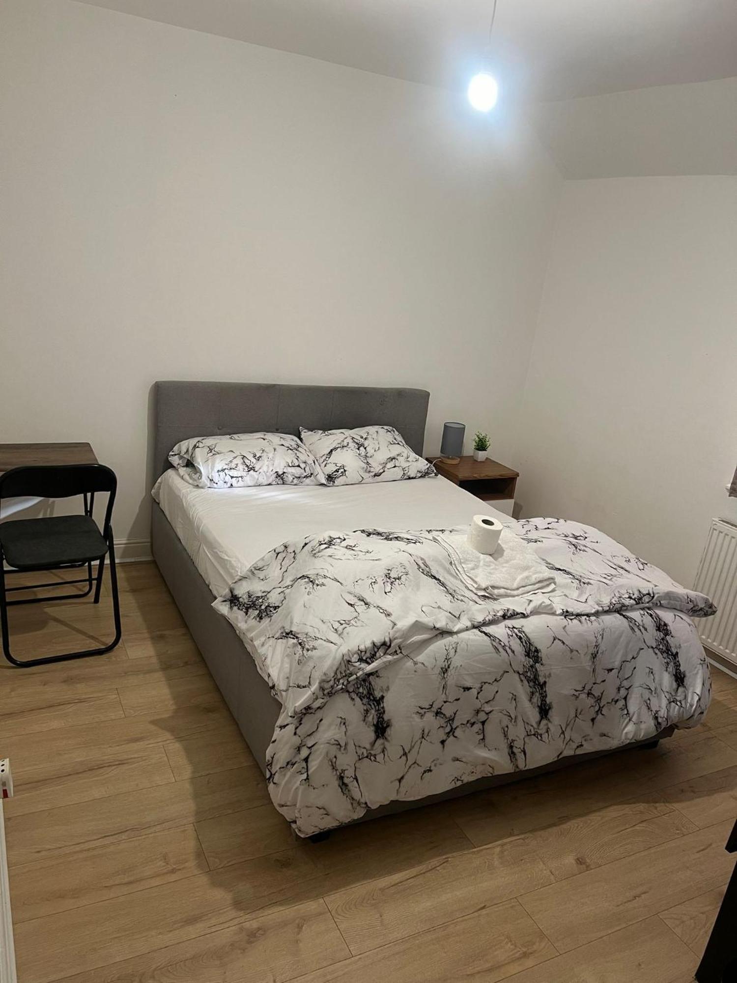 Deluxe Double Bedroom Manchester Extérieur photo